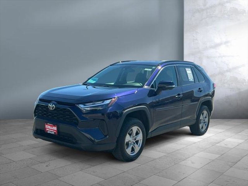 Certified 2022 Toyota RAV4 XLE image 1