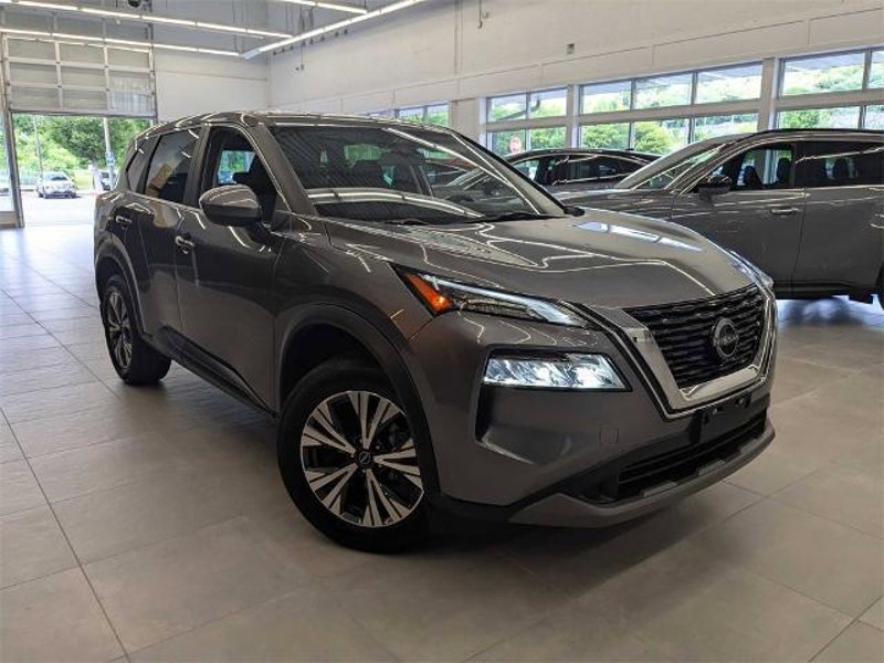 Certified 2023 Nissan Rogue SV image 1