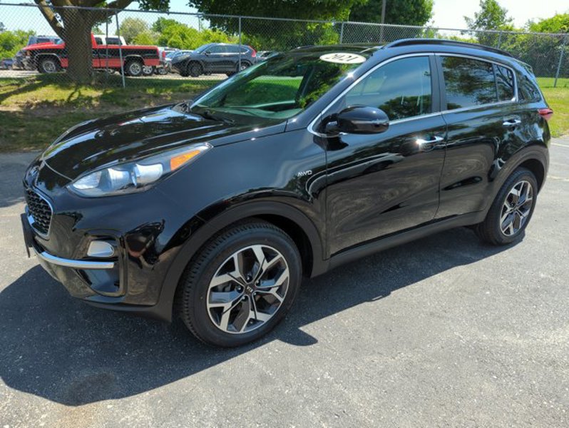 Certified 2021 Kia Sportage EX w/ EX Technology Package image 1