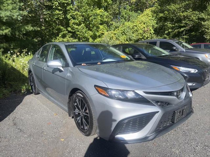 Certified 2023 Toyota Camry SE image 1