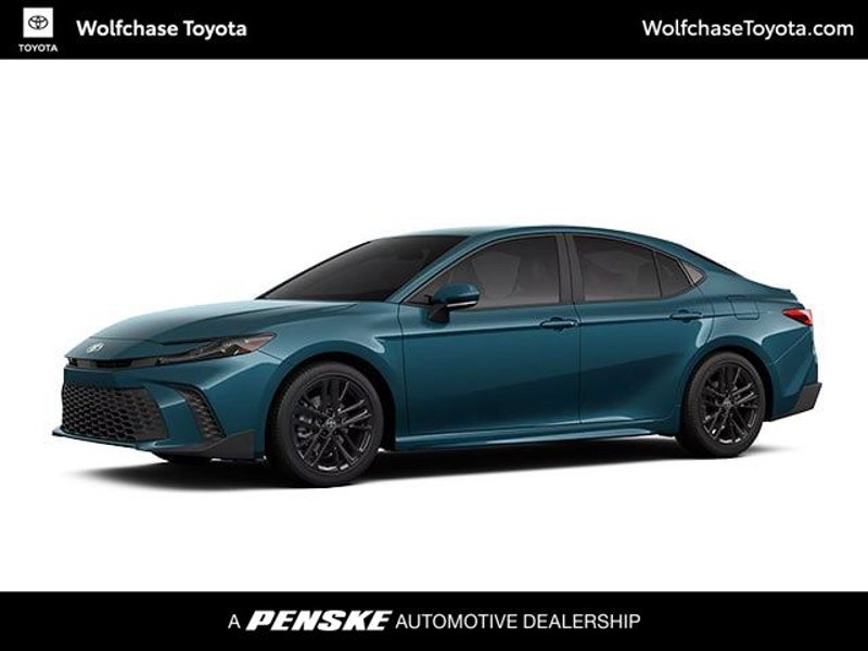 New 2026 Toyota Camry SE image 1