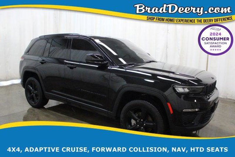 Certified 2025 Jeep Grand Cherokee Limited w/ Black Appearance Package image 1