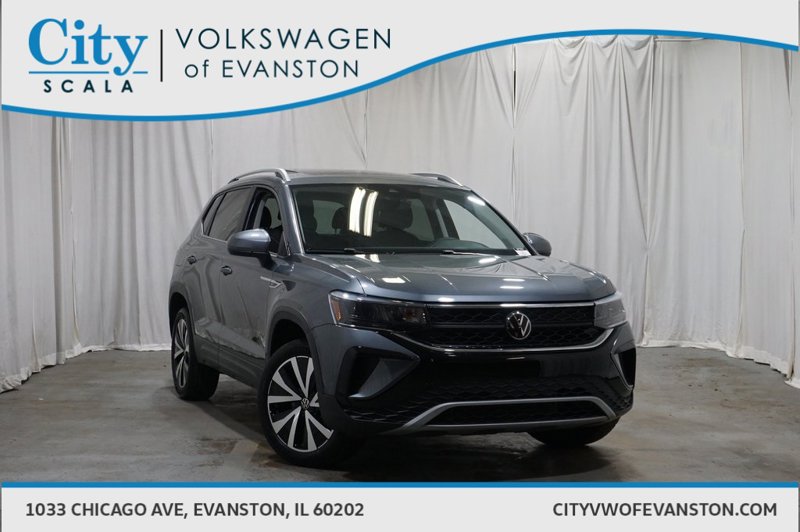 Certified 2024 Volkswagen Taos SE w/ Panoramic Sunroof Package image 1