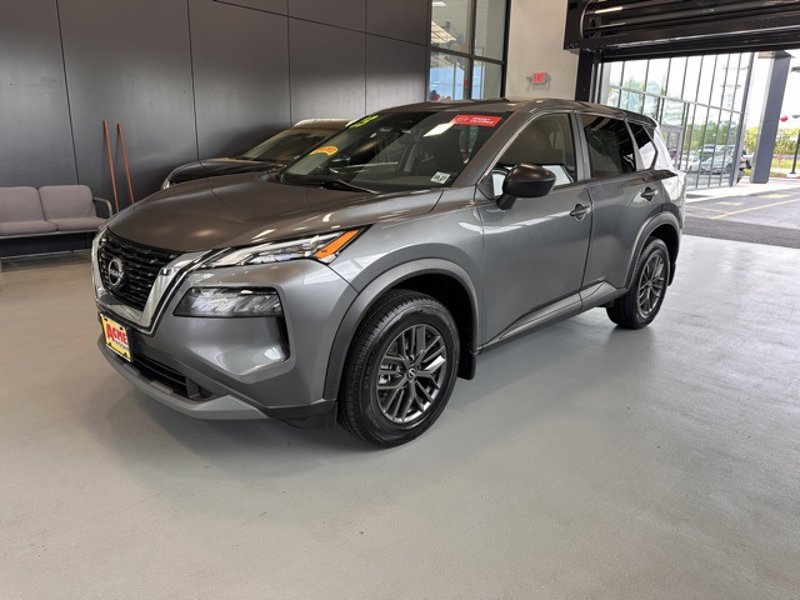 Certified 2023 Nissan Rogue S image 1