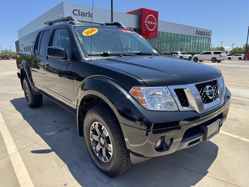 Certified 2020 Nissan Frontier PRO-4X image 1