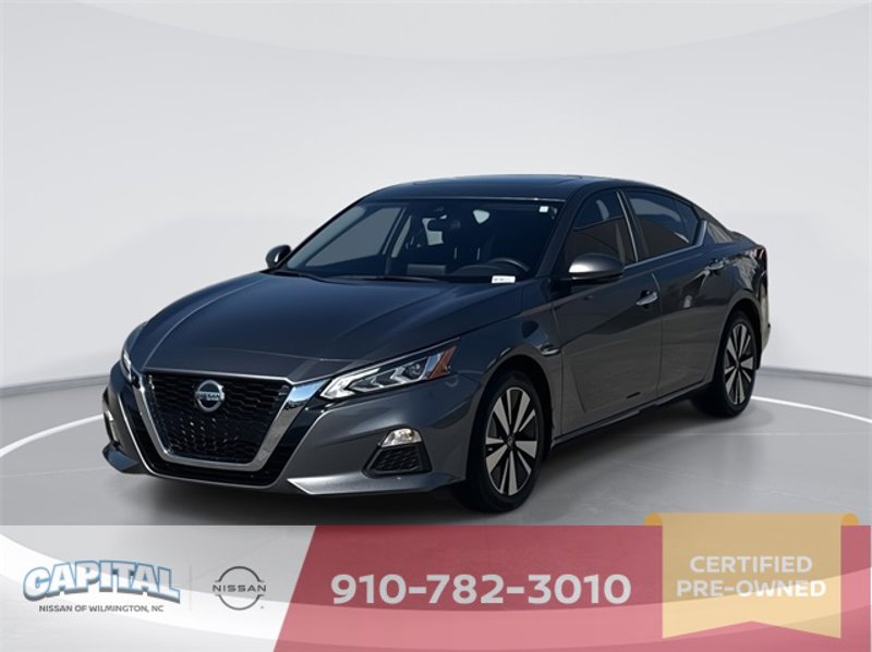 Certified 2022 Nissan Altima 2.5 SV w/ SV Premium Package image 1
