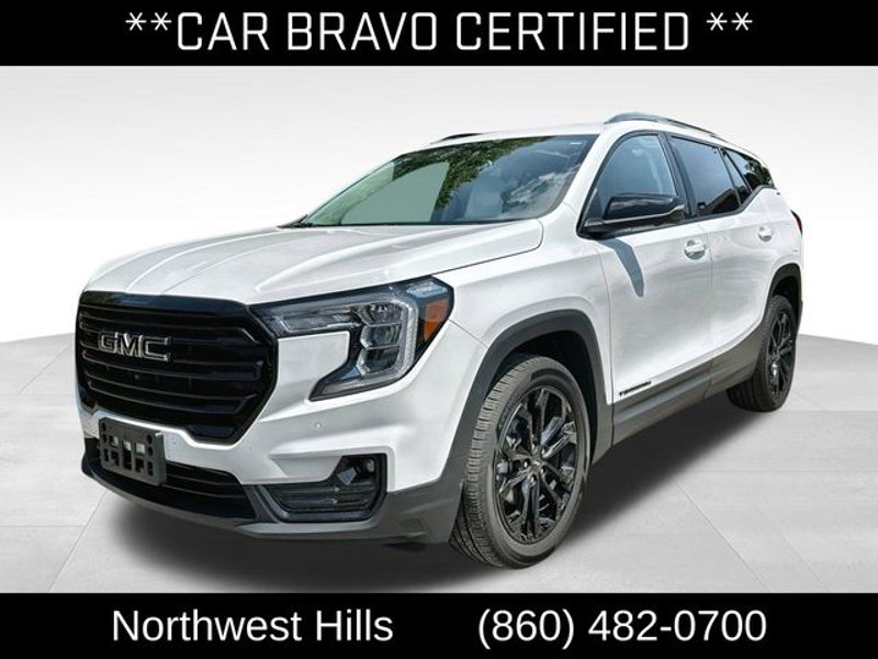 Certified 2022 GMC Terrain SLT w/ Tech Package image 1