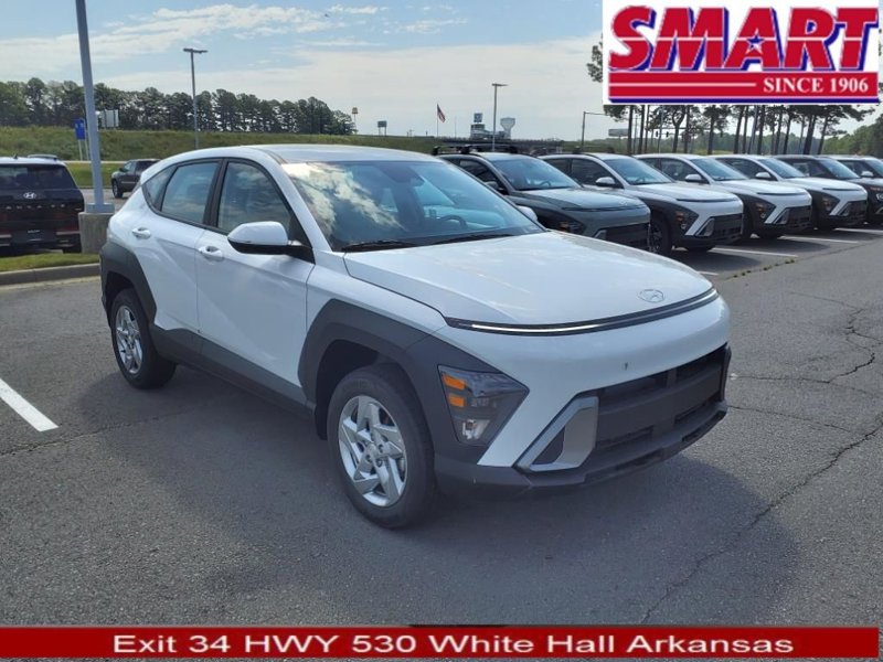 Certified 2024 Hyundai Kona SE image 1