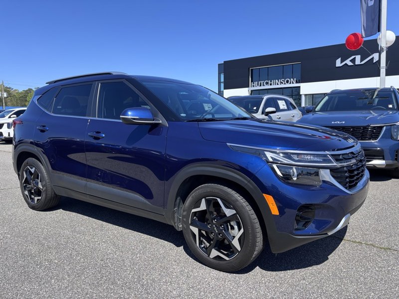 Certified 2024 Kia Seltos EX image 1