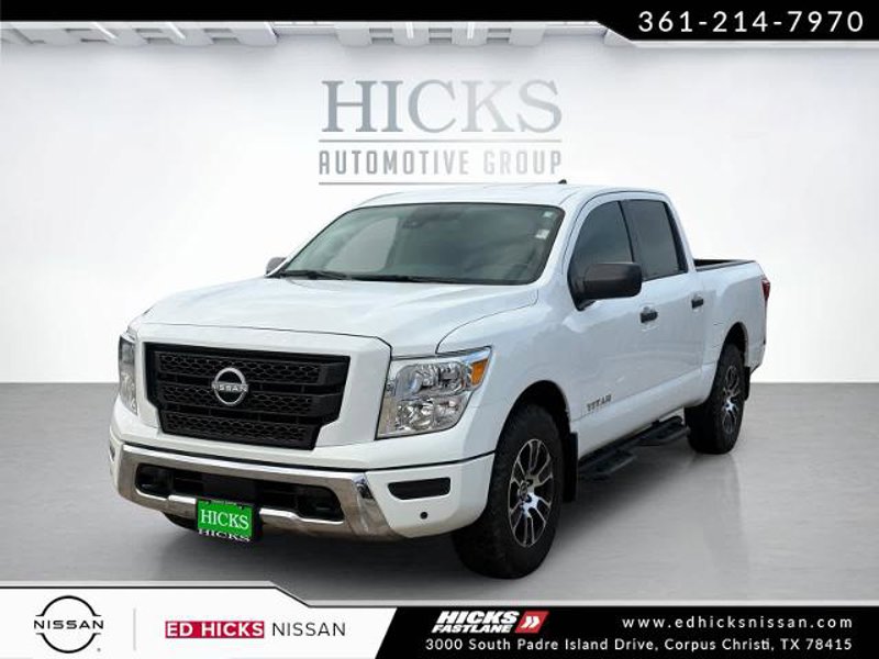 Certified 2023 Nissan Titan SV w/ SV Convenience Package image 1
