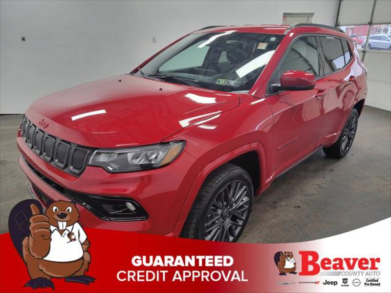 Certified 2022 Jeep Compass Limited image 1