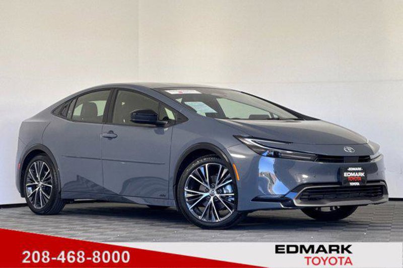 Certified 2024 Toyota Prius XLE image 1
