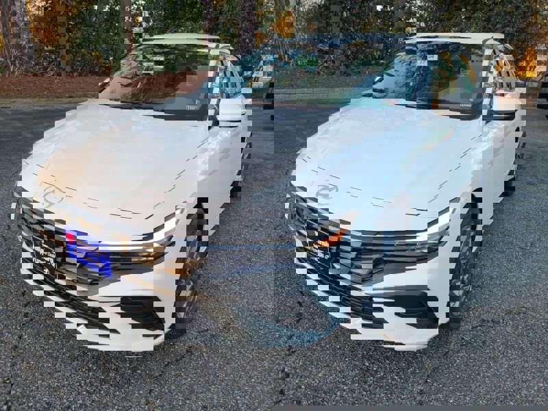 Certified 2024 Hyundai Elantra SEL image 1