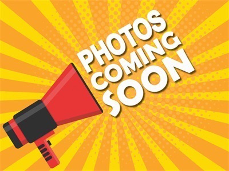 Certified 2024 Volkswagen Tiguan SE R-Line image 1