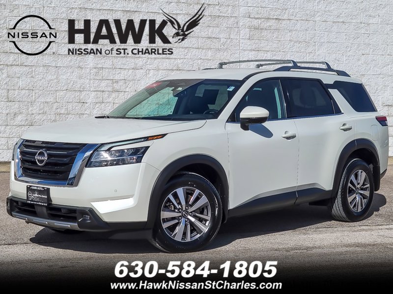 Certified 2022 Nissan Pathfinder SL image 1