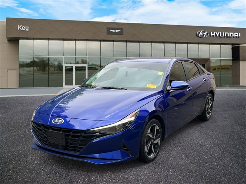 Certified 2023 Hyundai Elantra SEL w/ Convenience Package image 1