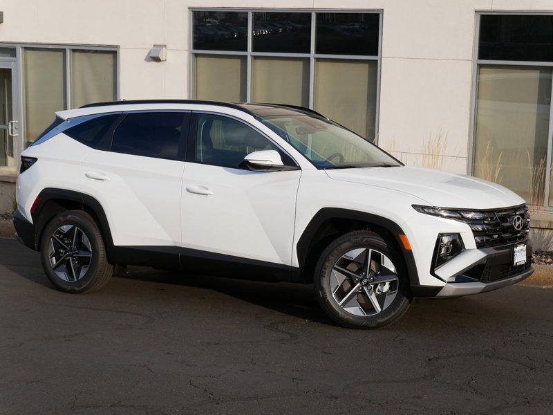 Certified 2025 Hyundai Tucson SEL image 1