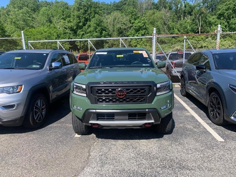 Certified 2023 Nissan Frontier PRO-4X w/ Technology Package image 1