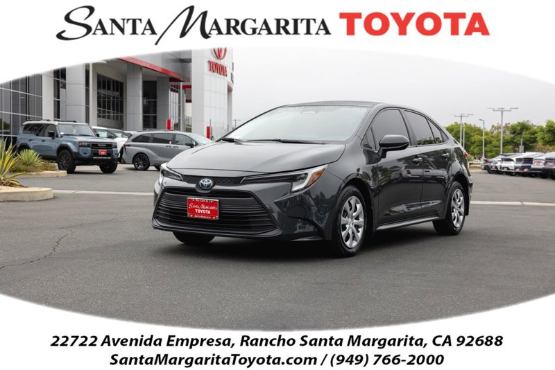 Certified 2023 Toyota Corolla LE image 1