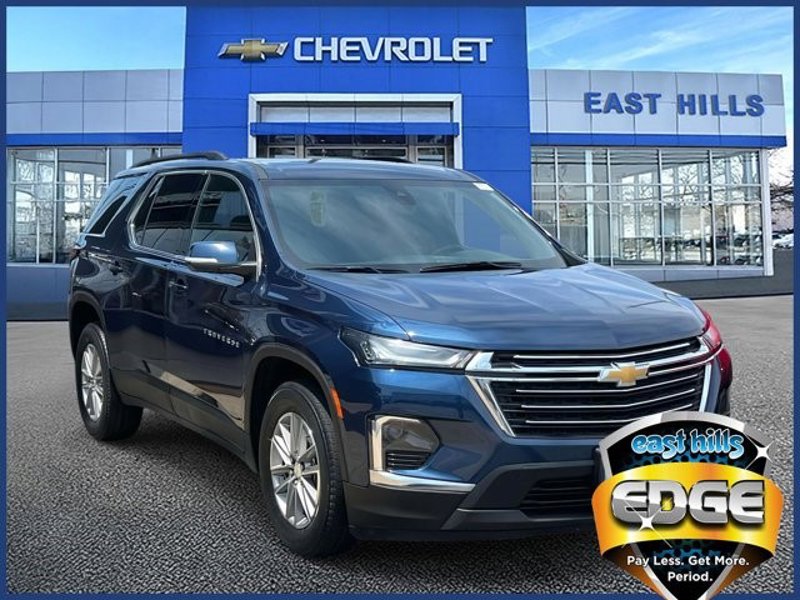Certified 2023 Chevrolet Traverse LT image 1