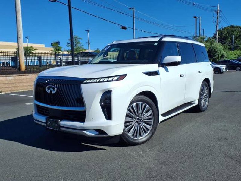 Certified 2025 INFINITI QX80 Sensory image 1