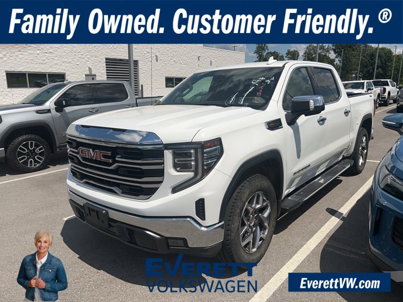 Used 2023 GMC Sierra 1500 SLT image 1