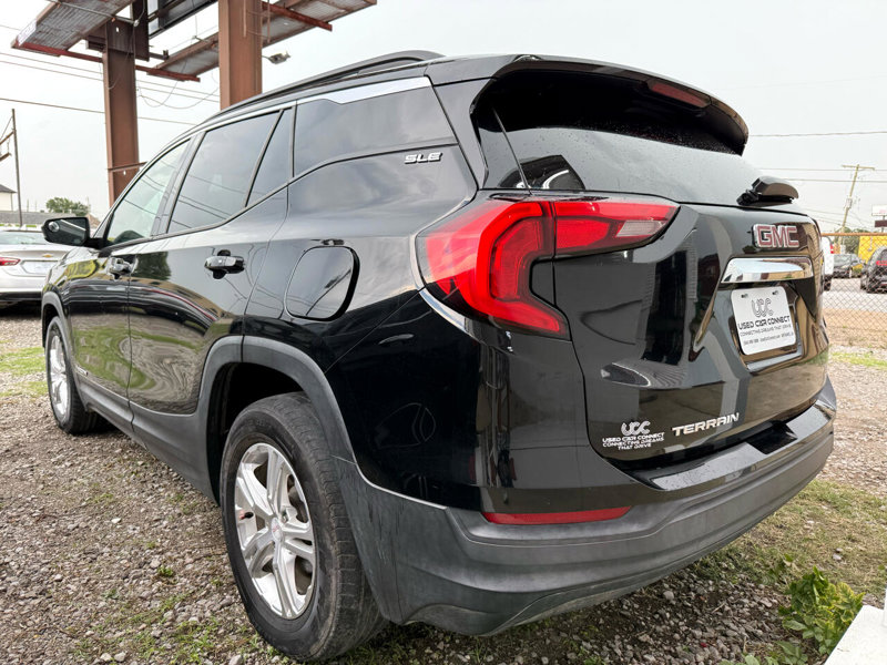 Used 2018 GMC Terrain SLE w/ Driver Convenience Package image 1