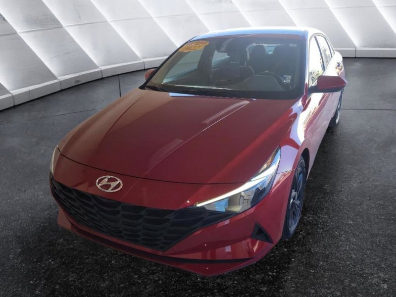 Certified 2022 Hyundai Elantra SEL image 1