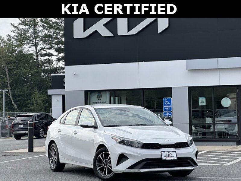 Certified 2022 Kia Forte LXS w/ LXS Technology Package image 1