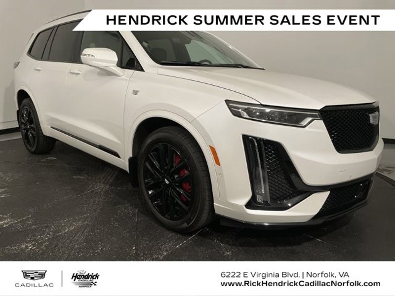 Certified 2023 Cadillac XT6 Sport w/ LPO, ONYX Package image 1