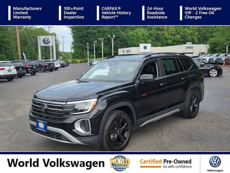 Certified 2024 Volkswagen Atlas Peak Edition SEL image 1