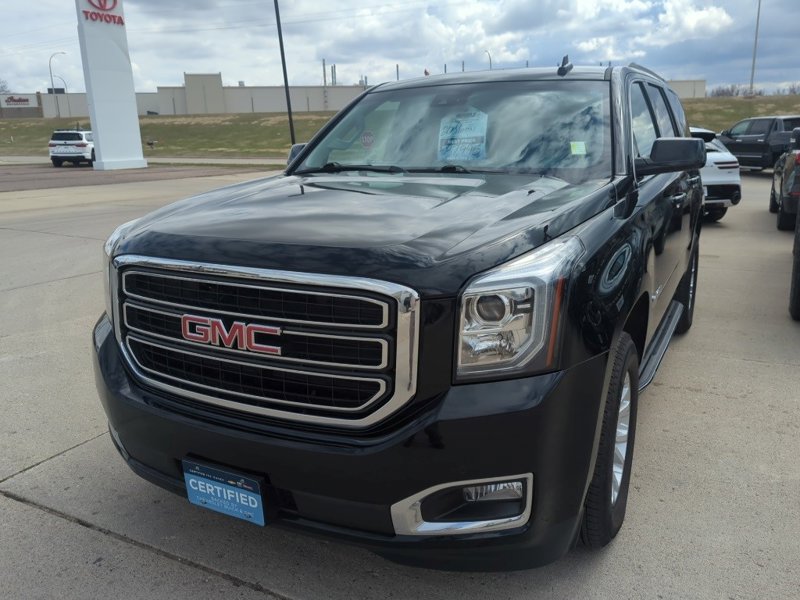 Certified 2020 GMC Yukon SLT image 1