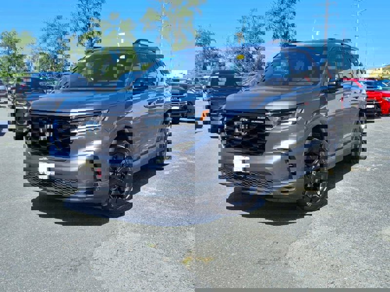 Certified 2025 Honda Pilot Black Edition image 1