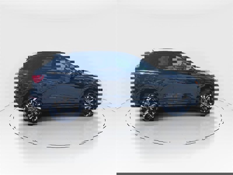 Certified 2023 Audi Q3 2.0T Premium Plus image 1