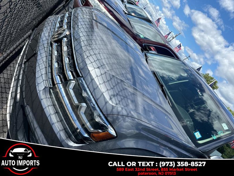 Used 2019 Volkswagen Atlas SE image 1