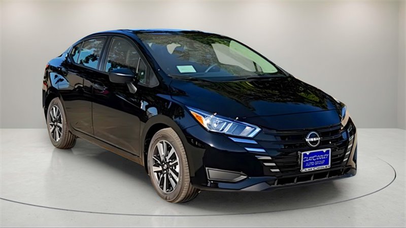 Certified 2024 Nissan Versa S image 1