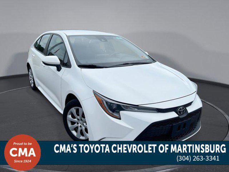 Certified 2021 Toyota Corolla LE image 1