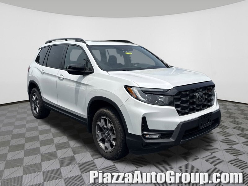 Certified 2022 Honda Passport TrailSport image 1