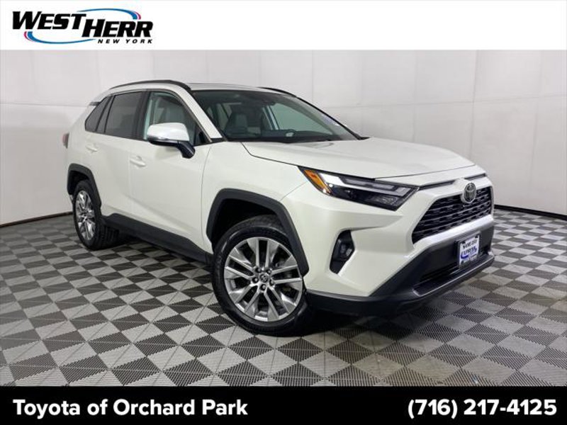 Certified 2022 Toyota RAV4 XLE Premium image 1