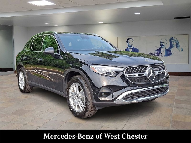 Certified 2025 Mercedes-Benz GLC 300 4MATIC image 1