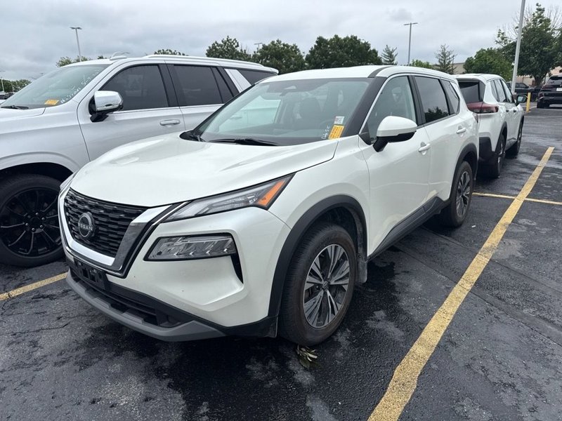Certified 2023 Nissan Rogue SV image 1