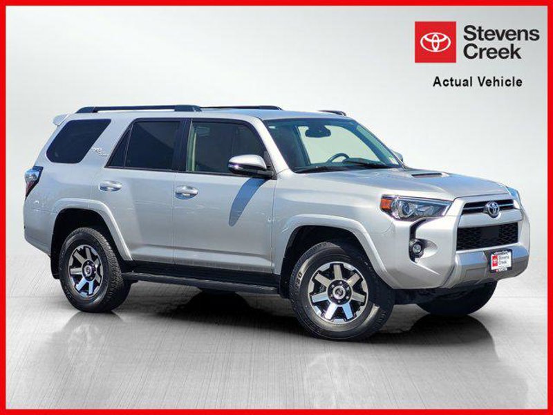 Certified 2024 Toyota 4Runner TRD Off-Road Premium image 1