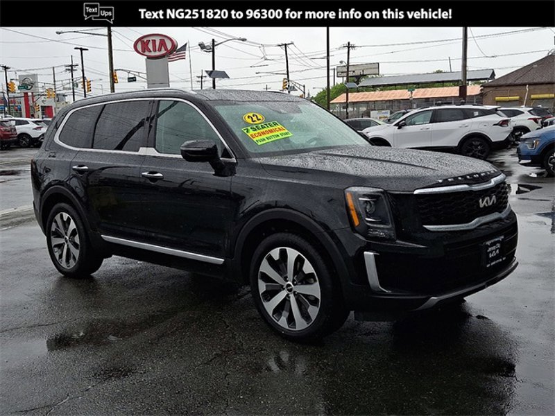 Certified 2022 Kia Telluride S image 1
