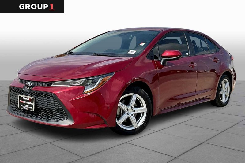Used 2022 Toyota Corolla LE image 1