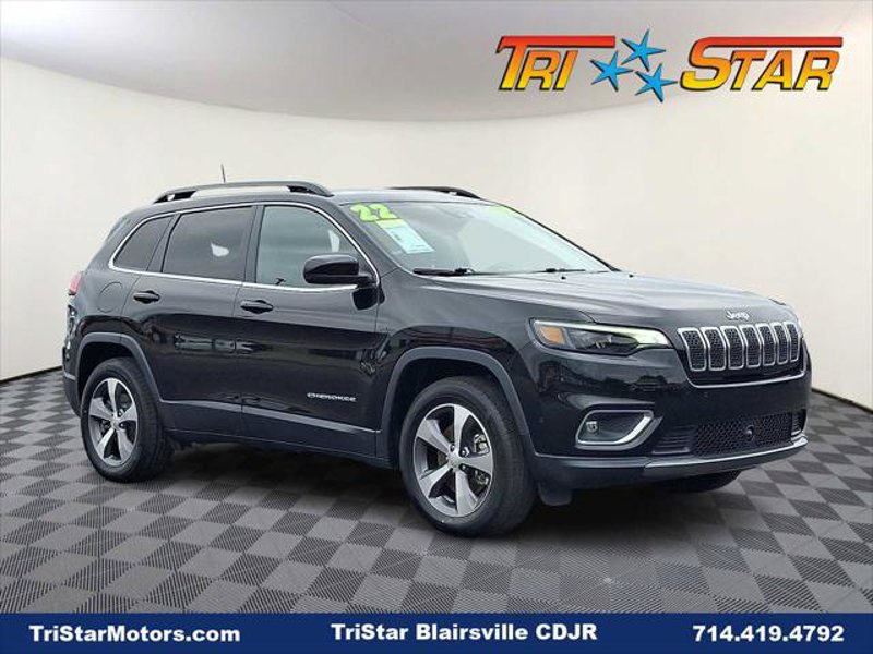 Certified 2022 Jeep Cherokee Limited w/ Mopar Interior Package image 1
