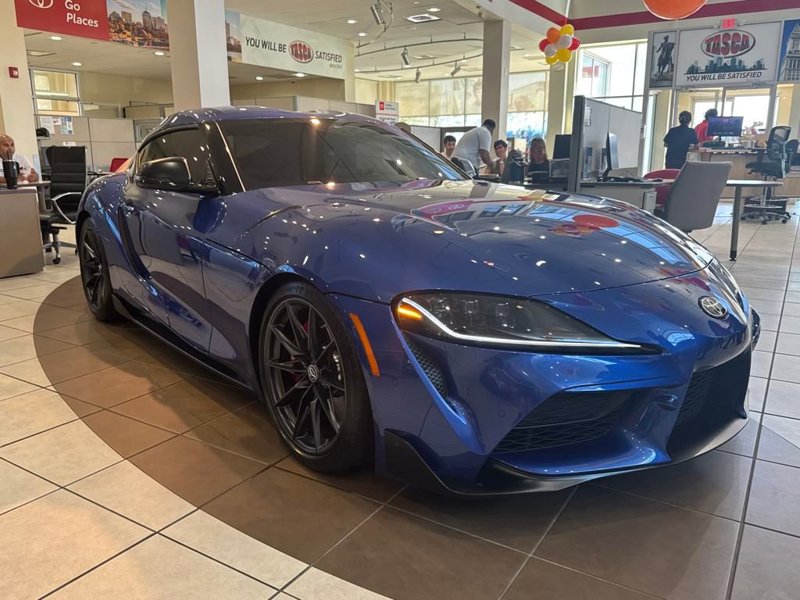 Used 2025 Toyota Supra Premium image 1