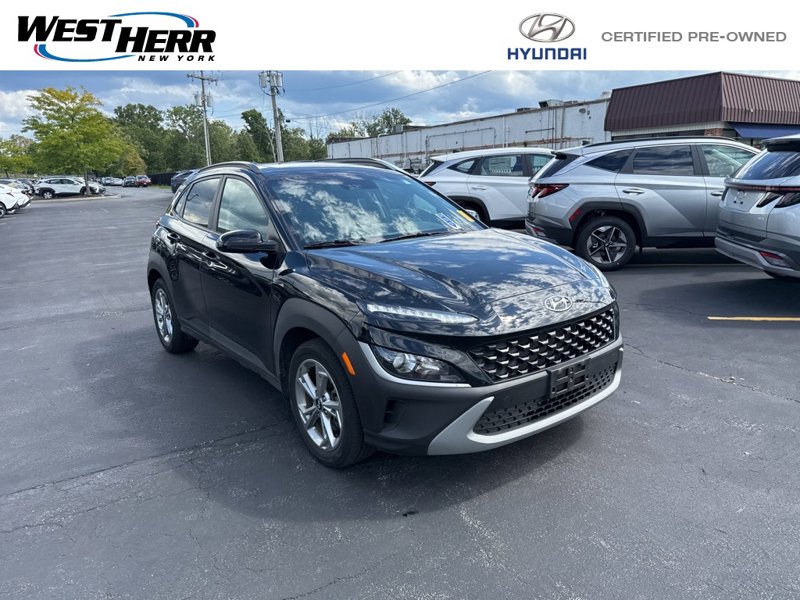 Certified 2023 Hyundai Kona SEL w/ Convenience Package image 1