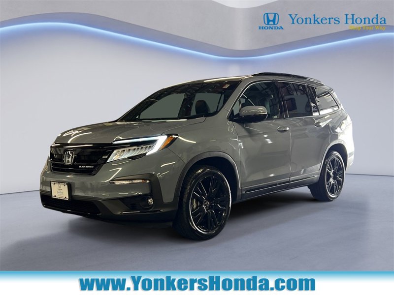 Certified 2022 Honda Pilot Black Edition image 1