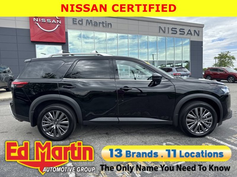 Certified 2024 Nissan Pathfinder SL w/ SL Premium Package image 1