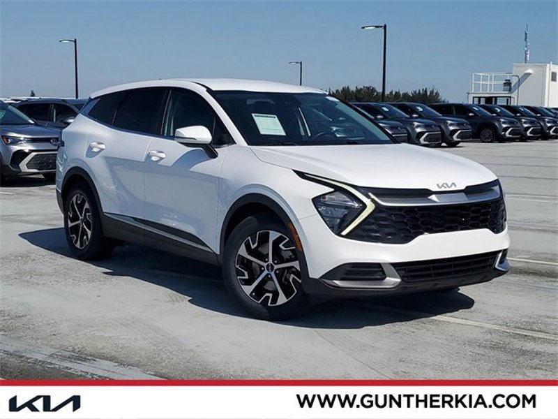 Certified 2023 Kia Sportage EX image 1